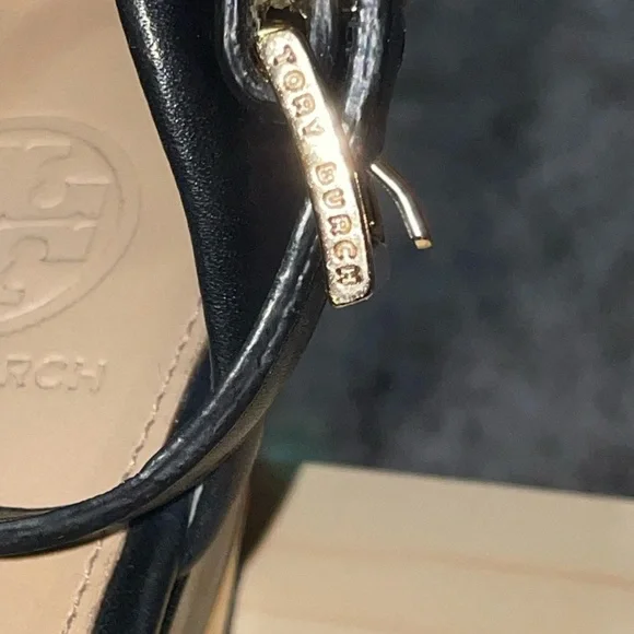 Tory Burch McKenna Leather Beige and Black Wedges - Picture 13 of 15